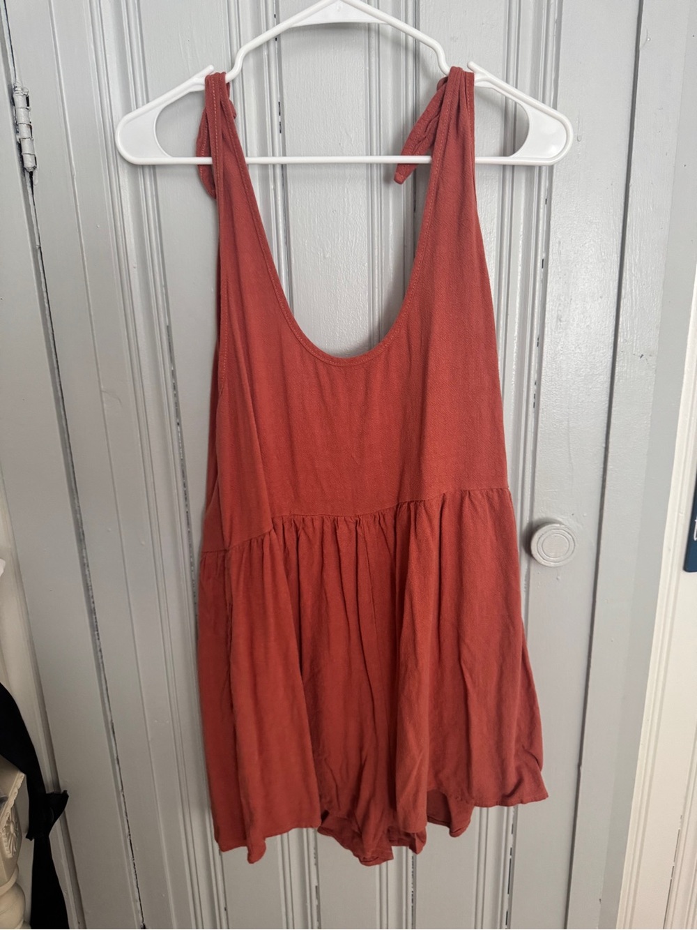 Sleeveless Rust Tie-Shoulder Romper